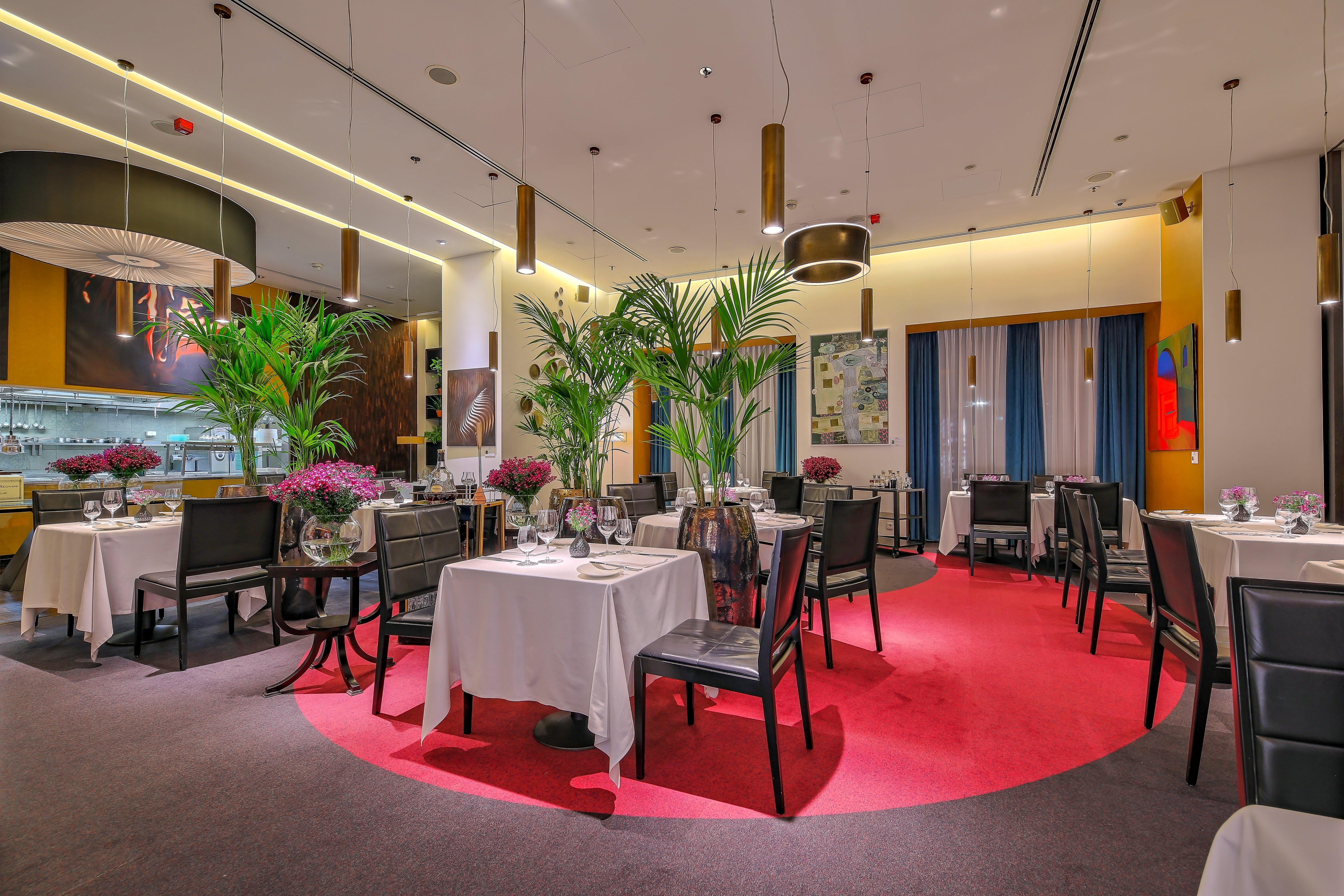 Intercontinental By Ihg Hotell 5*