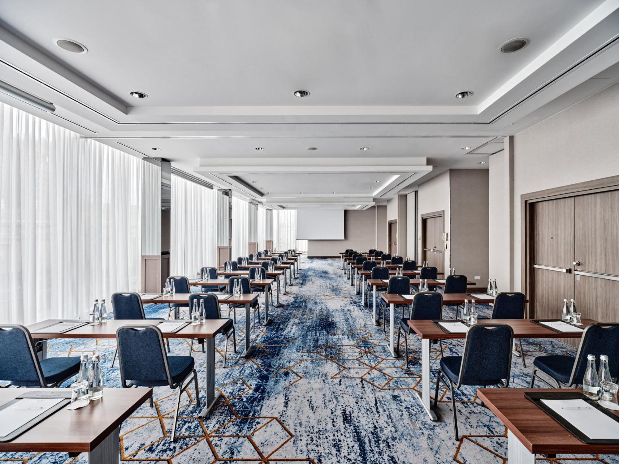 Intercontinental By Ihg Hotell 5*